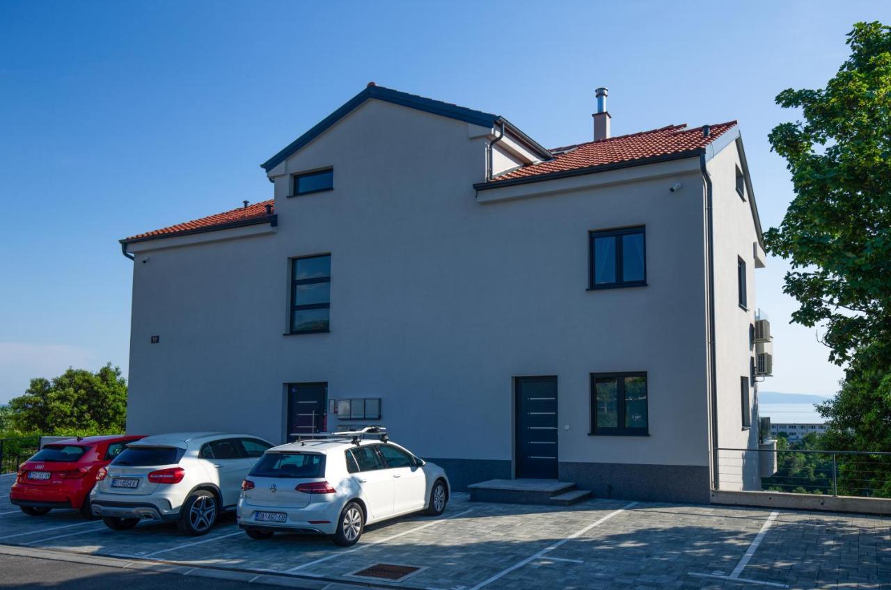Rijeka Relax Apartment With Parking Bagian luar foto